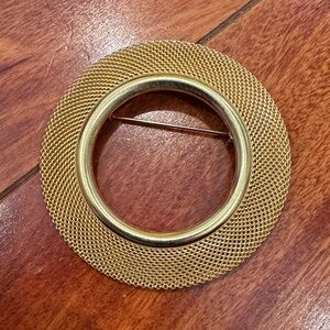 Mesh circle Pin by ZZZAP